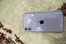 للبيع هاتف iPhone 11 لون بنفسجي فاتح مستعمل