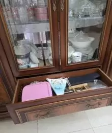 خزانة نيش للبيع