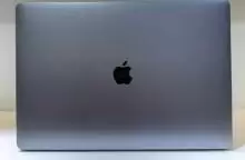 Laptop Mackbook 2019 with 4GB graphics
